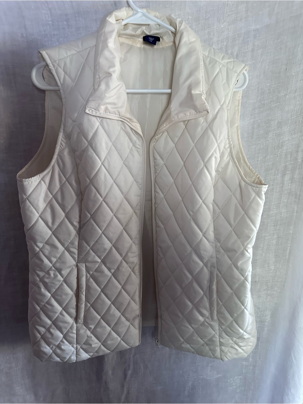 Basic Editions Cream Quilted Sleeveless Puffer Vest